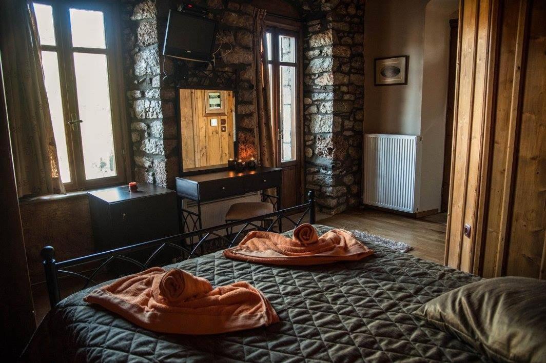 Despotikon Dimitsana Guest House - Ξενώνας Δεσποτικόν Αντωνόπουλου Экстерьер фото
